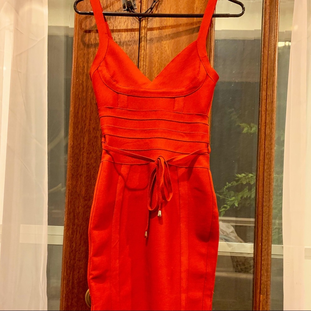 Meilun red bandage strap dress